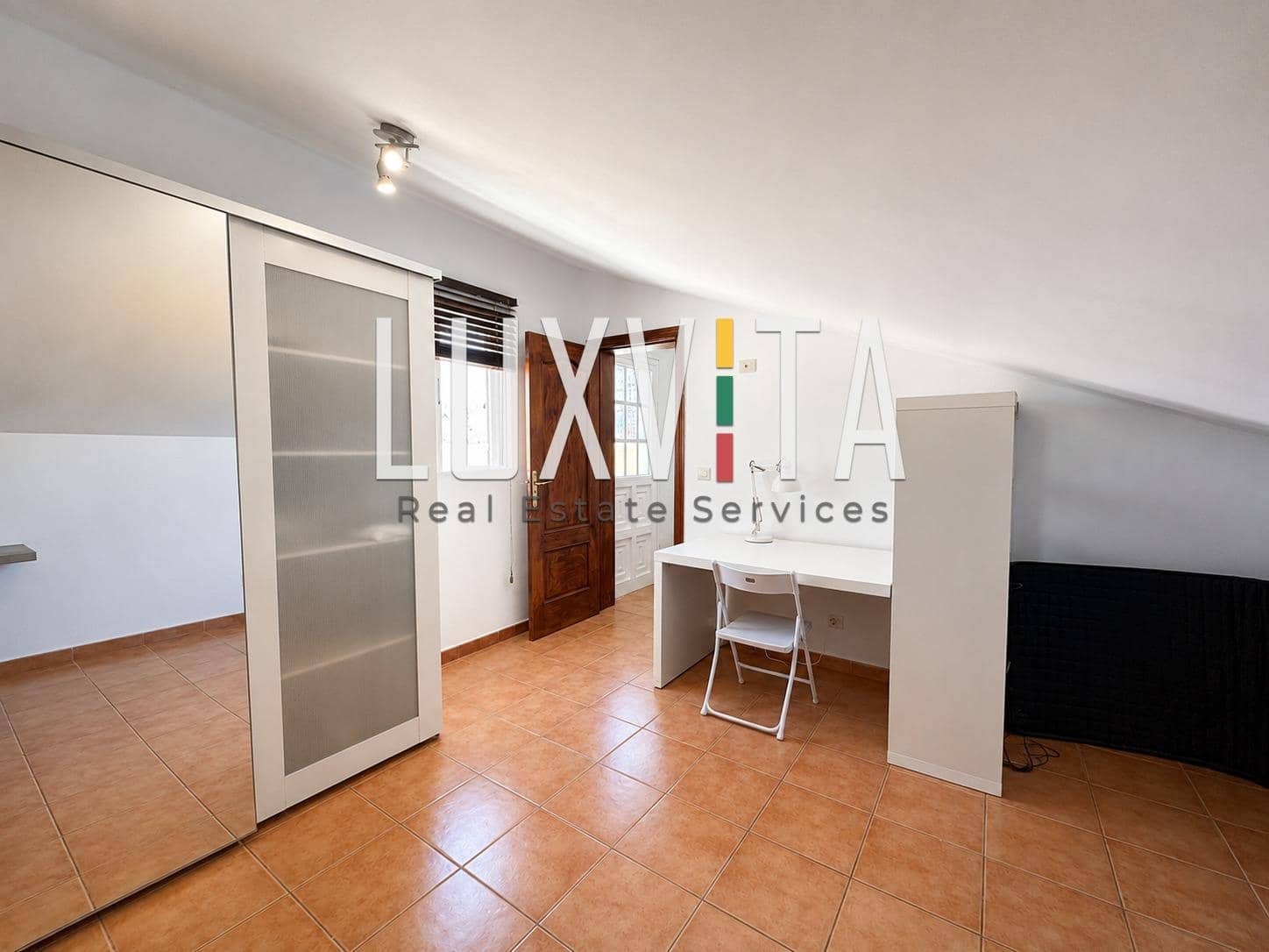 4 bedroom Villa for sale in Santiago del Teide with garage - € 560,000 (Ref: 9924637)