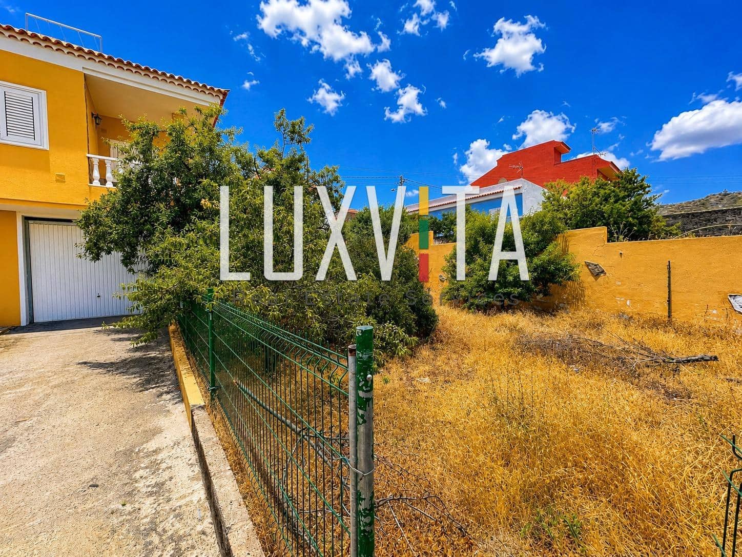 4 bedroom Villa for sale in Santiago del Teide with garage - € 560,000 (Ref: 9924637)