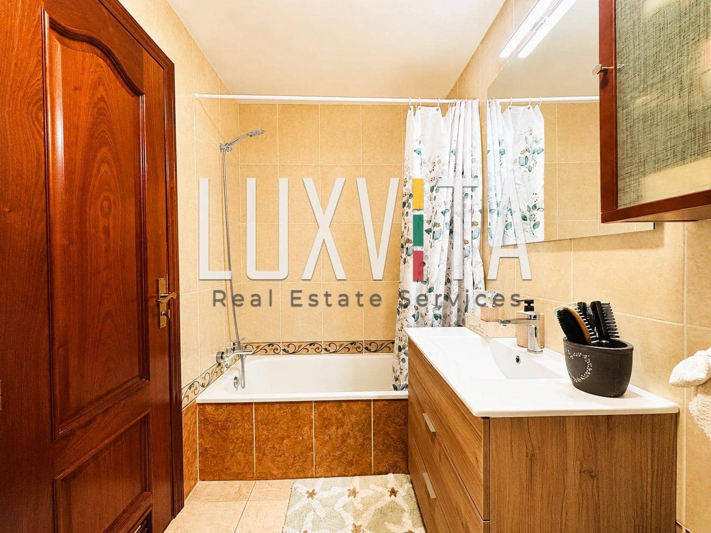2 soverom Leilighet til salgs i Valle de San Lorenzo - € 230 000 (Ref: 9978905)