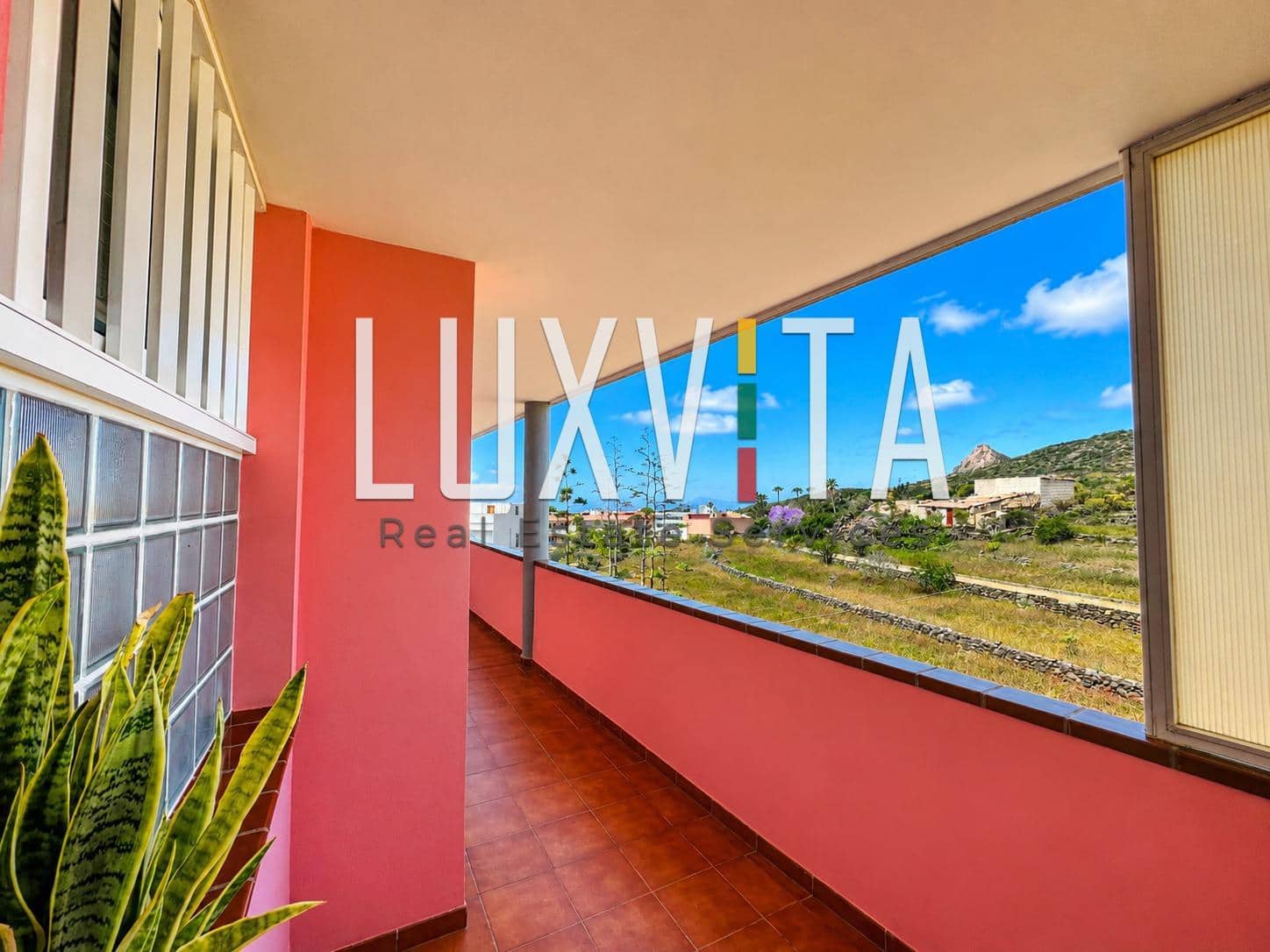2 soverom Leilighet til salgs i Valle de San Lorenzo - € 230 000 (Ref: 9978905)