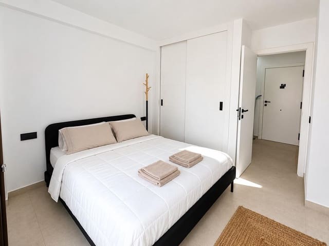 1 soverom Leilighet til salgs i Los Cristianos, Arona - € 280 000 (Ref: 9998835)