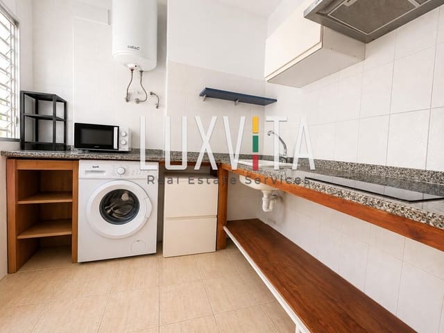 1 soverom Leilighet til salgs i El Madroñal, Adeje med svømmebasseng - € 215 000 (Ref: 9998836)
