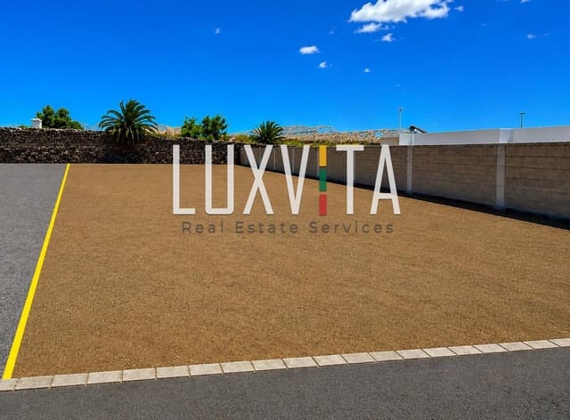 Bouwgrond te koop in San Isidro de Abona, Granadilla de Abona - € 180.000 (Ref: 9999639)