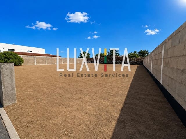Bouwgrond te koop in San Isidro de Abona, Granadilla de Abona - € 180.000 (Ref: 9999639)