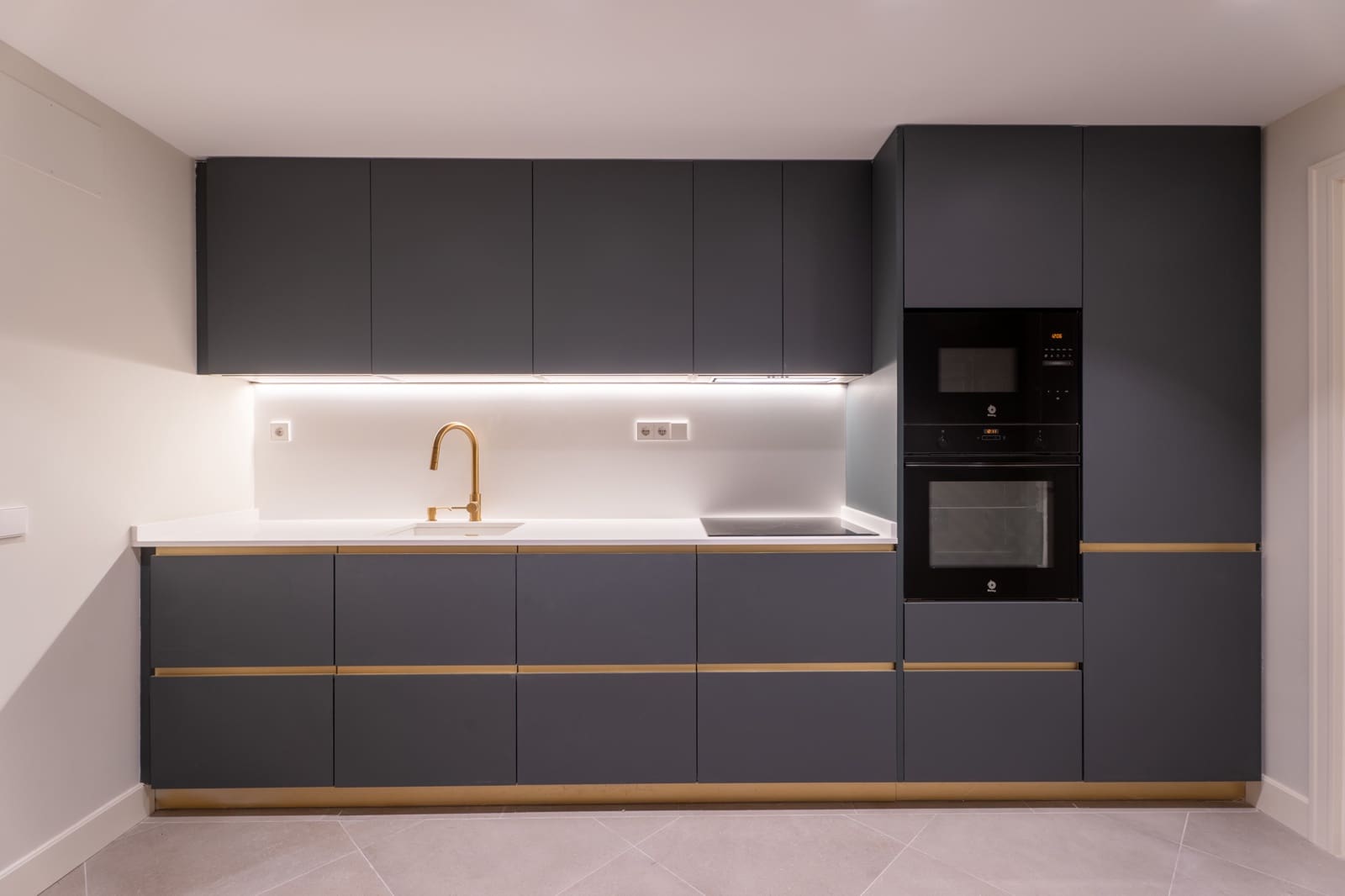 3 sypialnia Apartament na sprzedaż w Miasto Madryt z garażem - 1 650 000 € (Ref: 10086353)