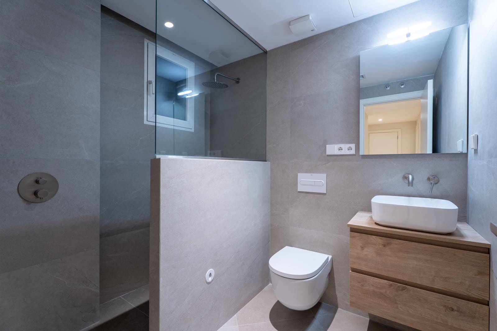3 sypialnia Apartament na sprzedaż w Miasto Madryt z garażem - 1 650 000 € (Ref: 10086353)