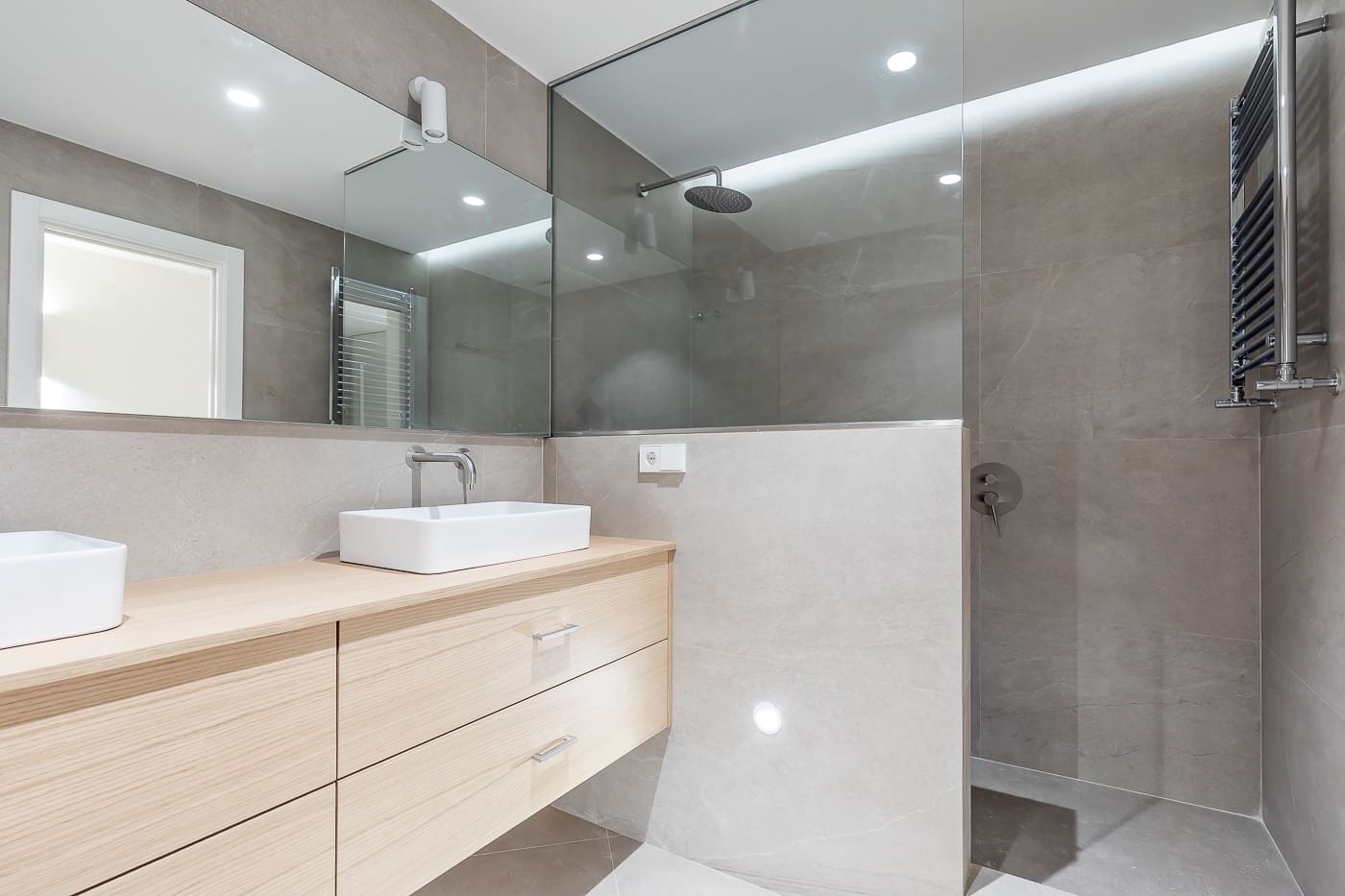 3 bedroom Apartment for sale in Madrid city - € 1,675,000 (Ref: 9462901)