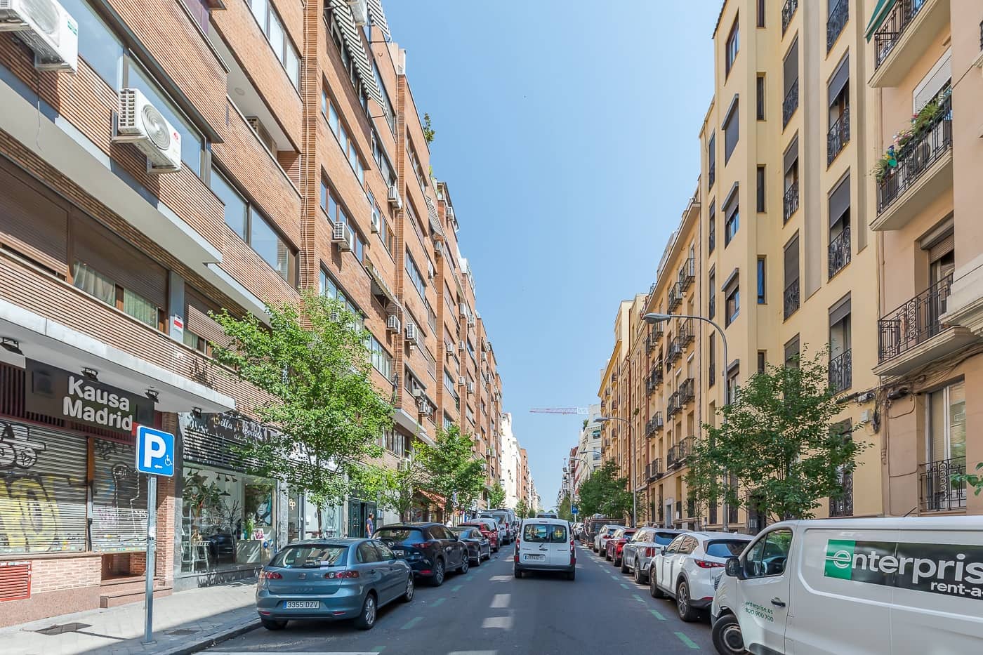 3 bedroom Apartment for sale in Madrid city - € 1,675,000 (Ref: 9462901)