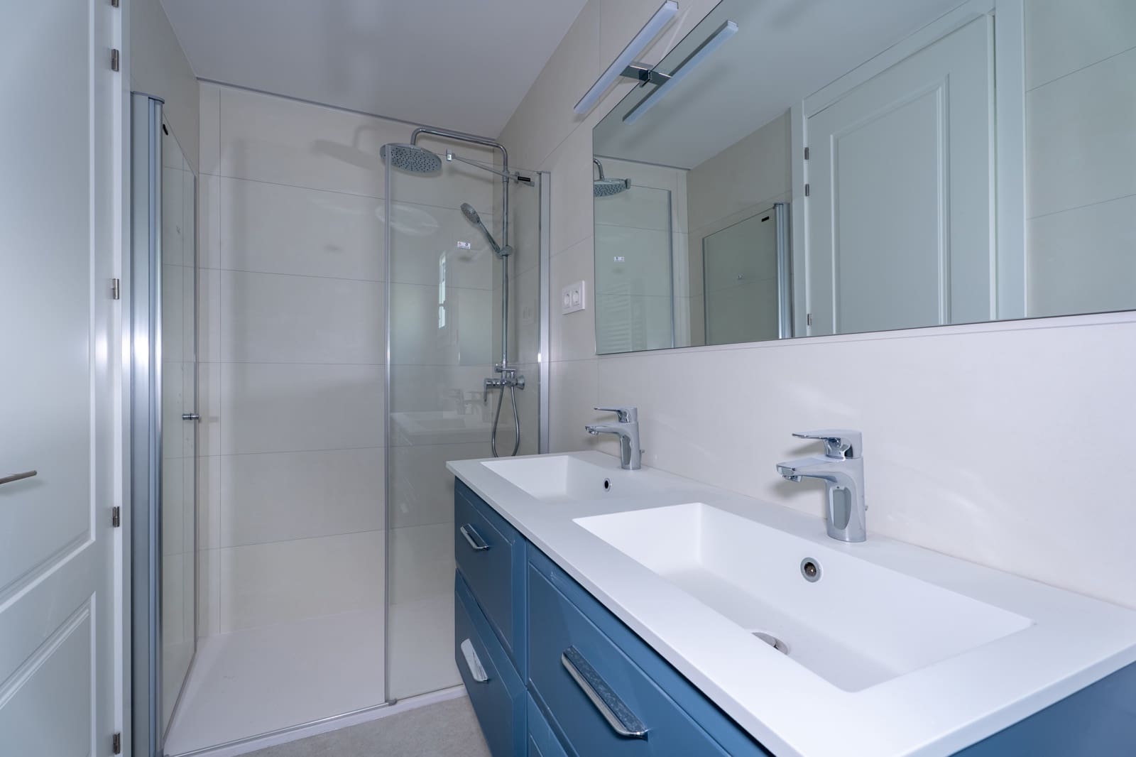 Piso de 2 habitaciones en Madrid ciudad en venta - 990.000 € (Ref: 9730873)