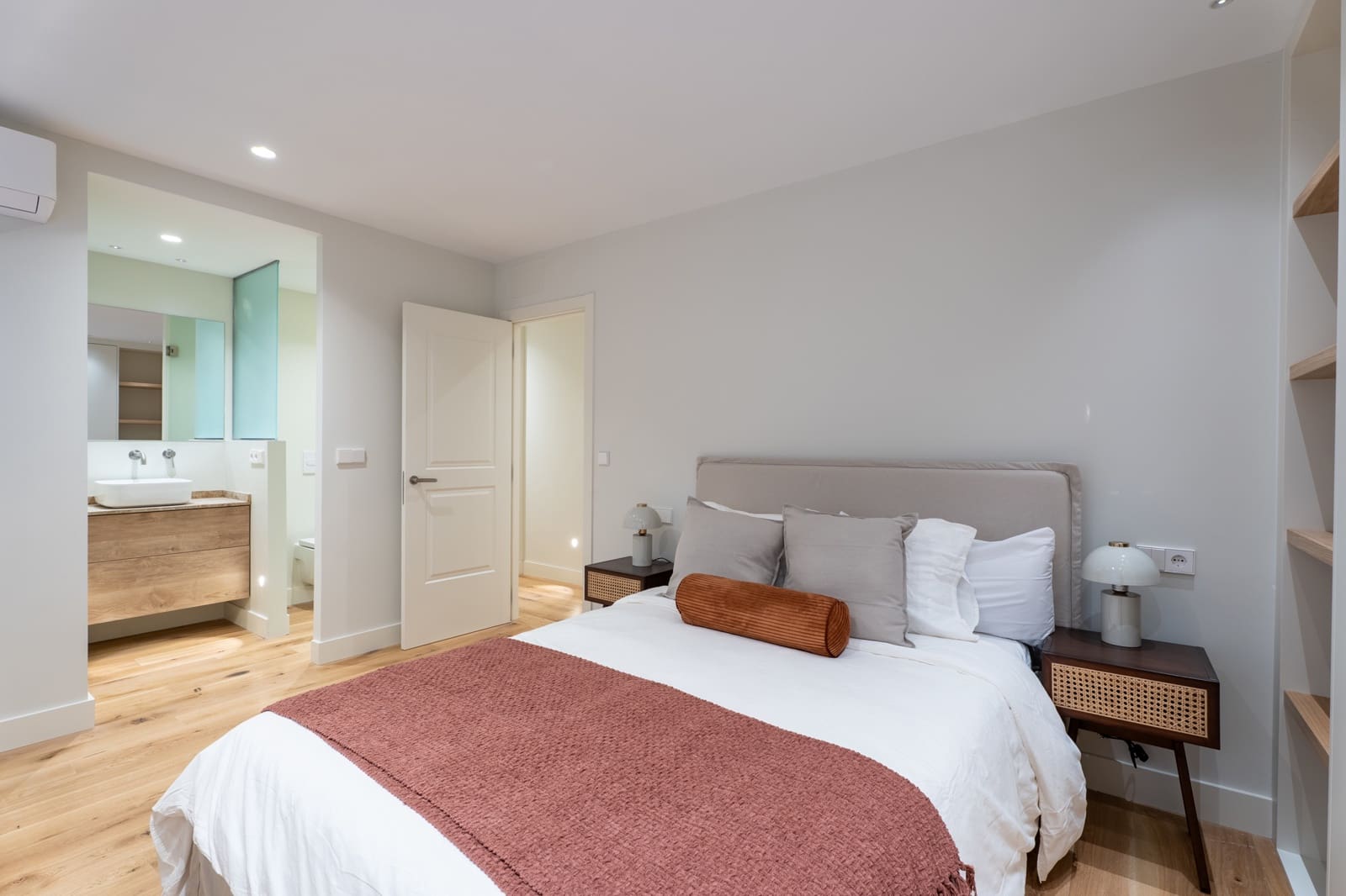 3 slaapkamer Flat te koop in Madrid stad met garage - € 2.950.000 (Ref: 9730876)