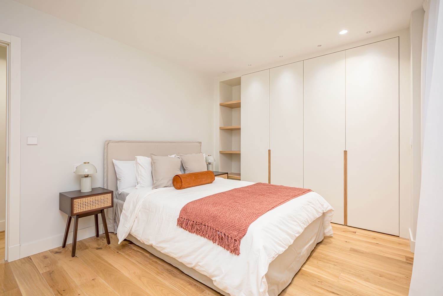 3 bedroom Flat for sale in Madrid city with garage - € 2,799,000 (Ref: 9730876)