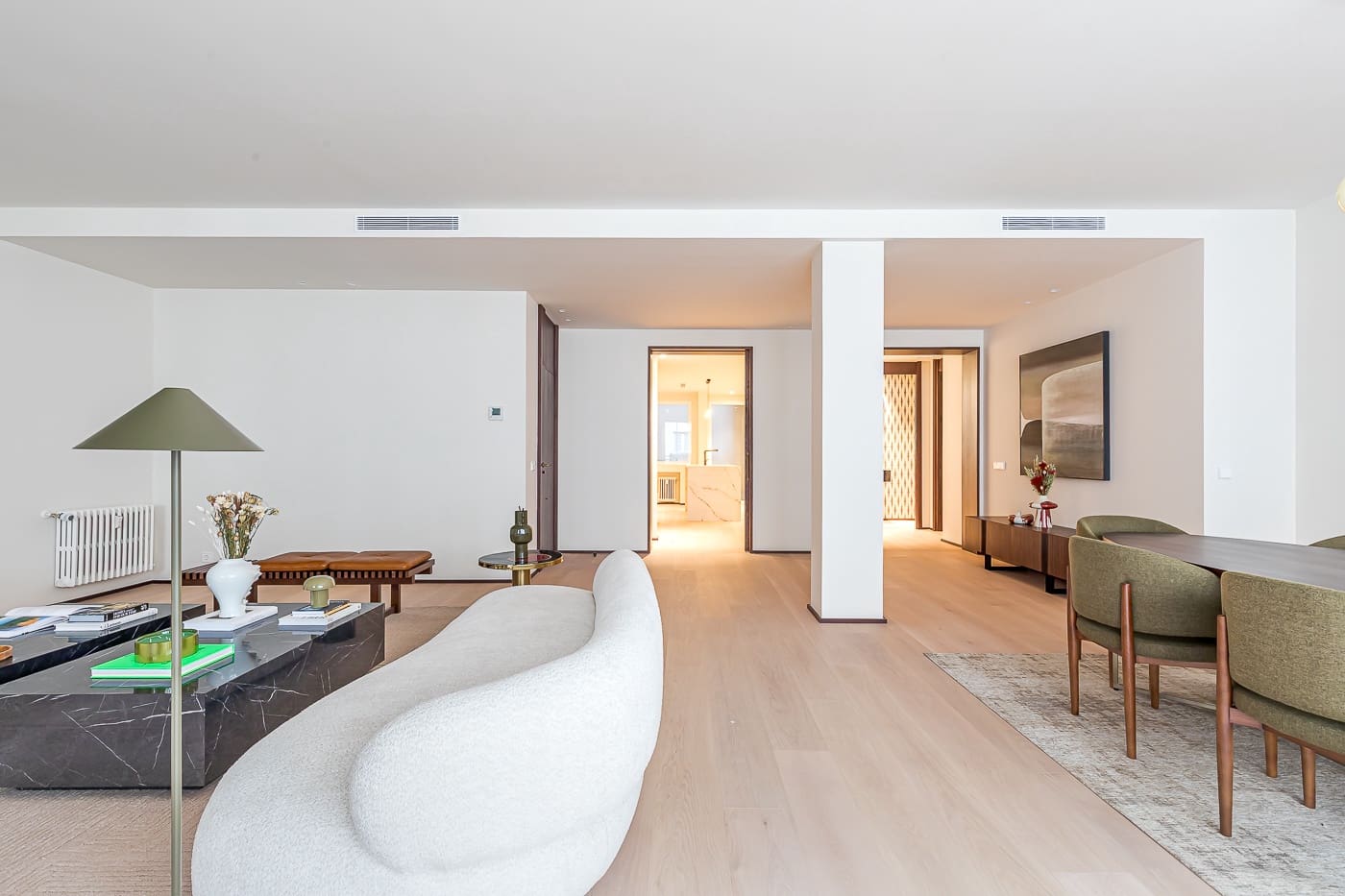 4 bedroom Flat for sale in Madrid city with garage - € 3,990,000 (Ref: 9730881)