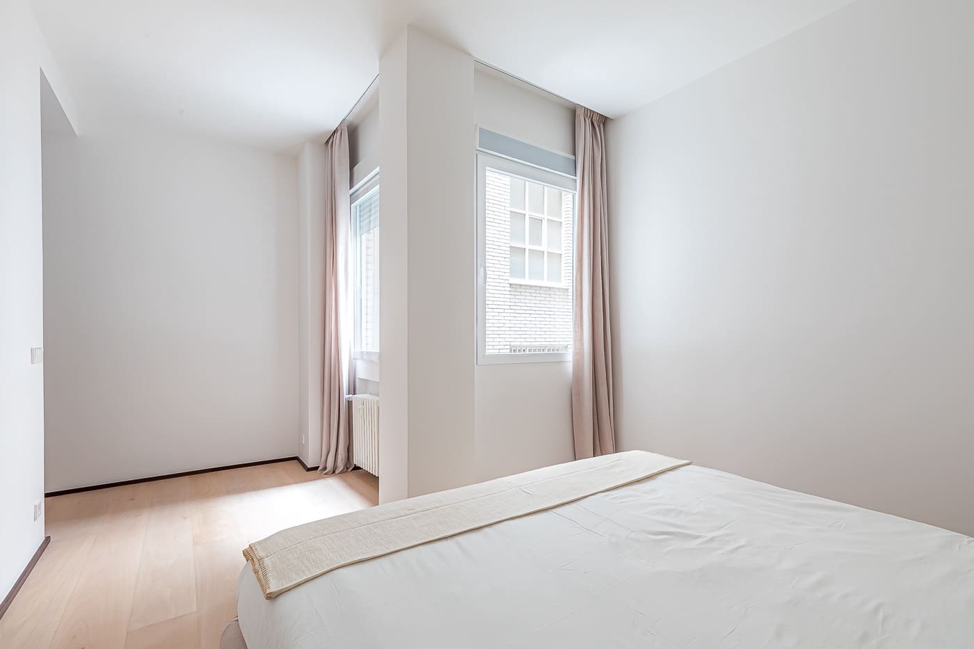 4 bedroom Flat for sale in Madrid city with garage - € 3,990,000 (Ref: 9730881)