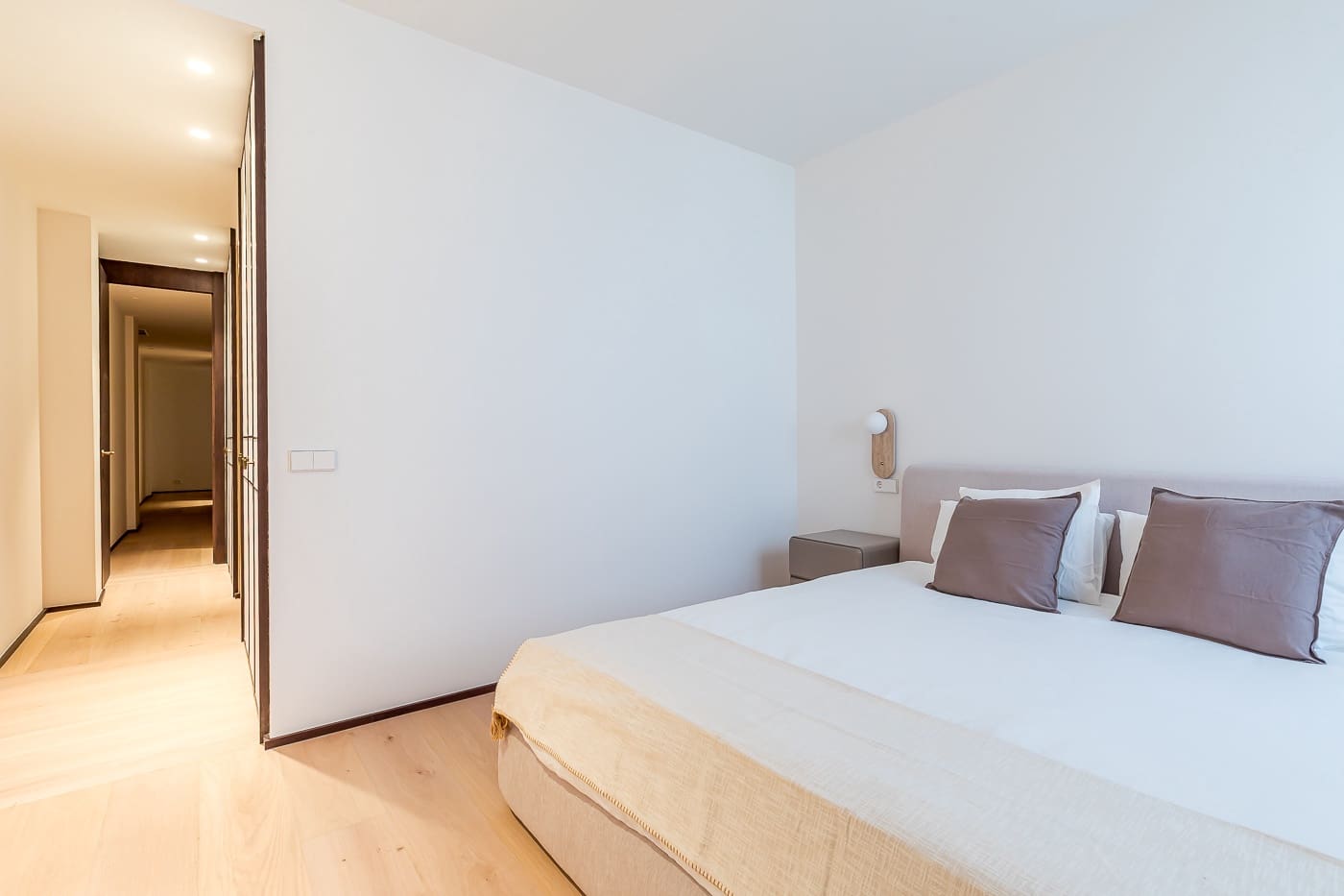 4 bedroom Flat for sale in Madrid city with garage - € 3,990,000 (Ref: 9730881)