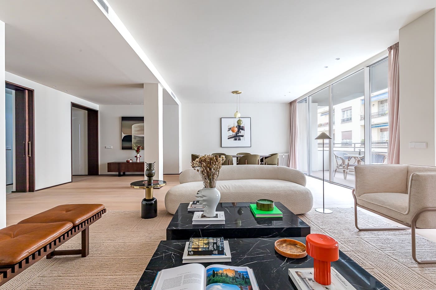 4 bedroom Flat for sale in Madrid city with garage - € 3,990,000 (Ref: 9730881)