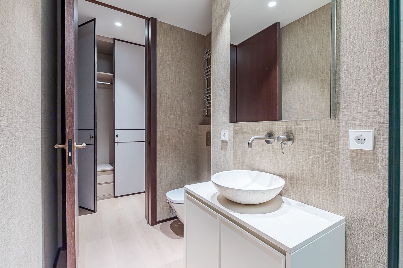 4 bedroom Flat for sale in Madrid city with garage - € 3,990,000 (Ref: 9730881)