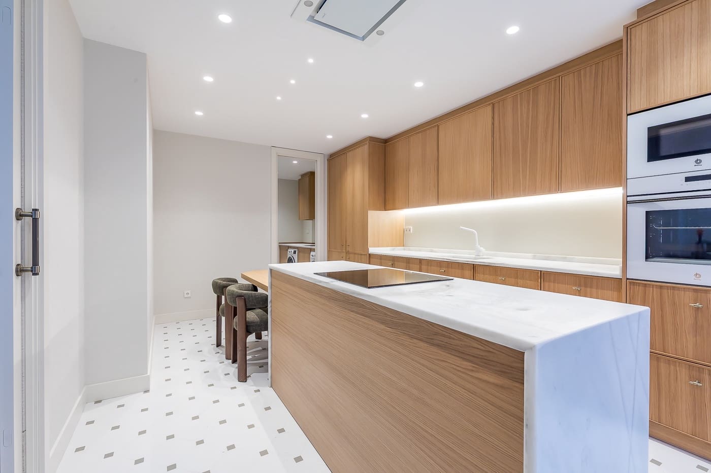 3 makuuhuone Asunto myytävänä paikassa Madrid kaupunki - 3 050 000 € (Ref: 9730882)