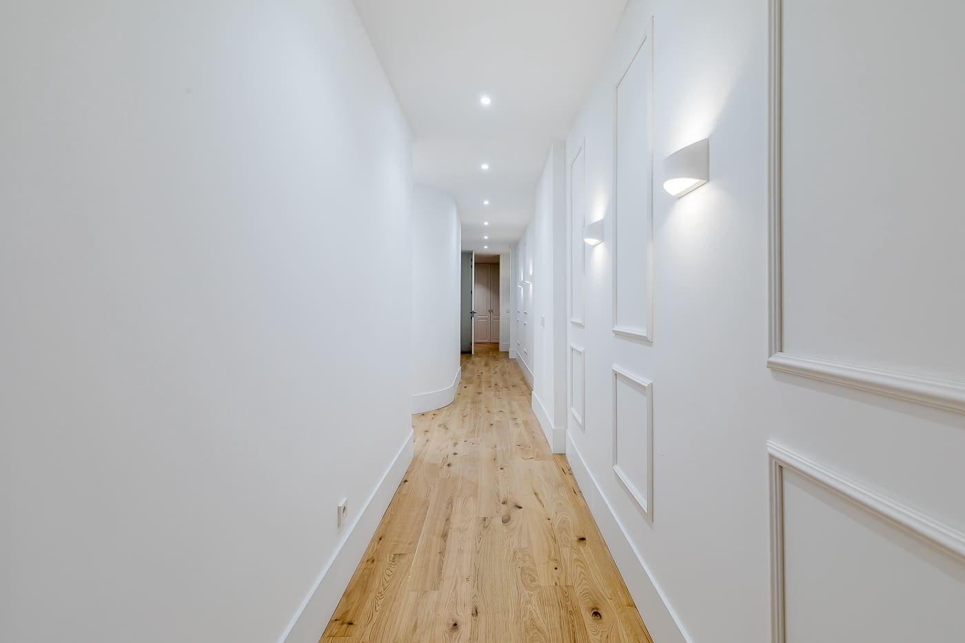 4 bedroom Apartment for sale in Madrid city with garage - € 3,375,000 (Ref: 9733449)