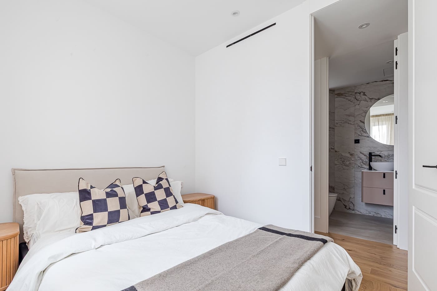 4 bedroom Apartment for sale in Madrid city with garage - € 3,375,000 (Ref: 9733449)
