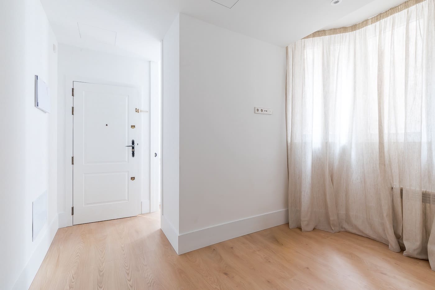 4 bedroom Apartment for sale in Madrid city with garage - € 3,375,000 (Ref: 9733449)