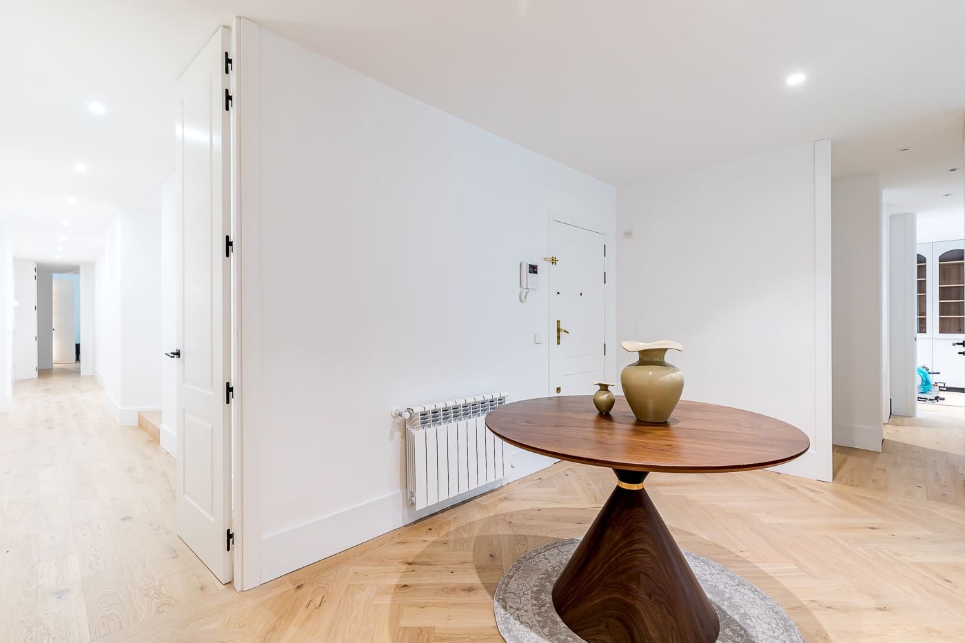 4 bedroom Apartment for sale in Madrid city with garage - € 3,375,000 (Ref: 9733449)