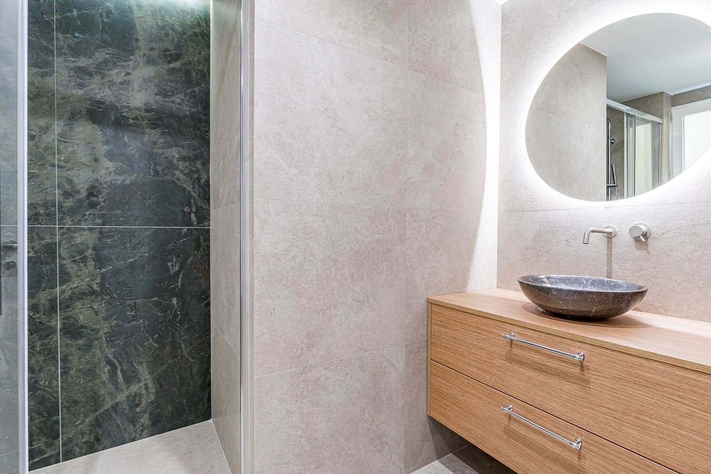 2 bedroom Apartment for sale in Madrid city - € 1,250,000 (Ref: 9748337)