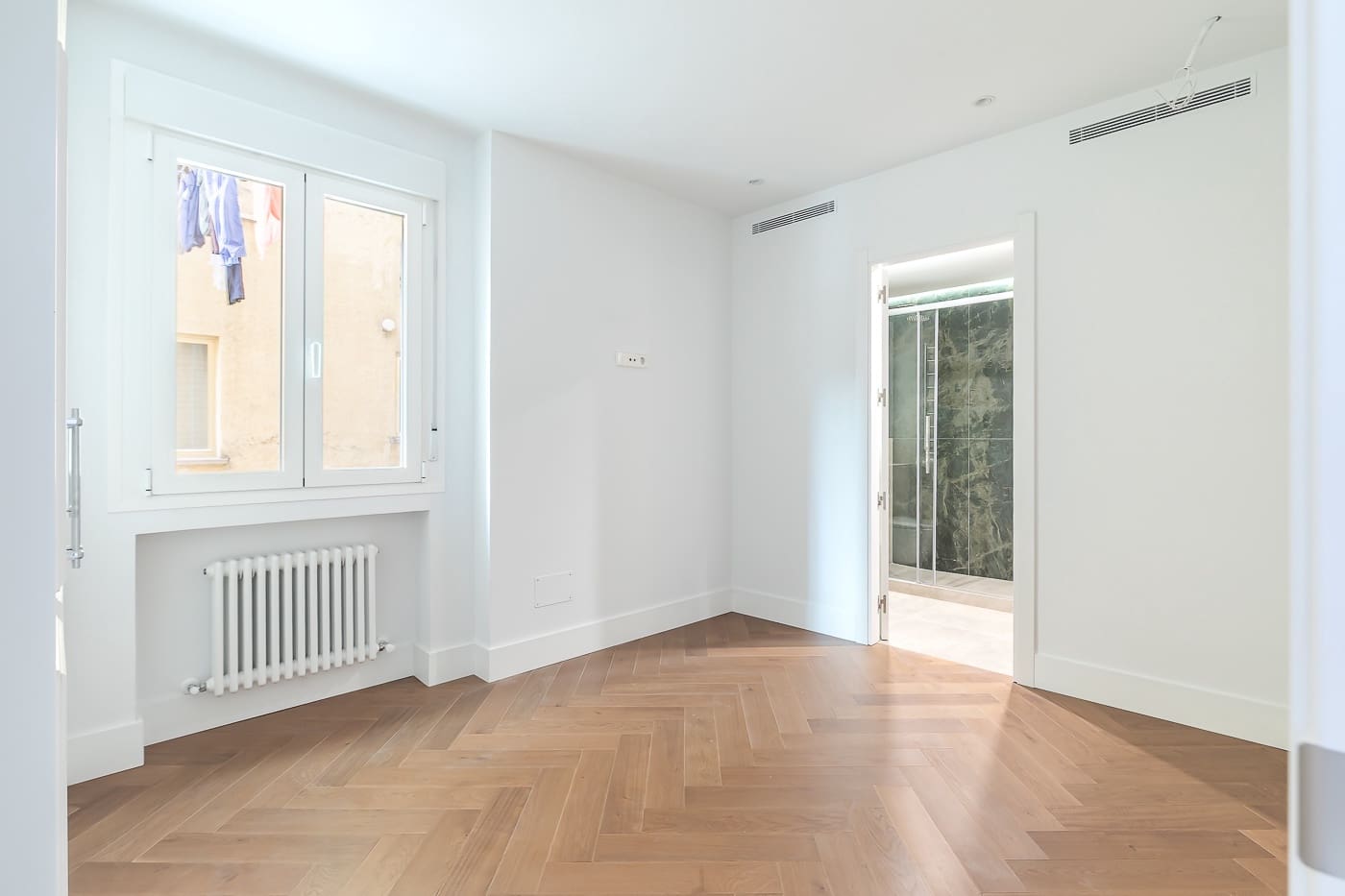 2 bedroom Apartment for sale in Madrid city - € 1,250,000 (Ref: 9748337)
