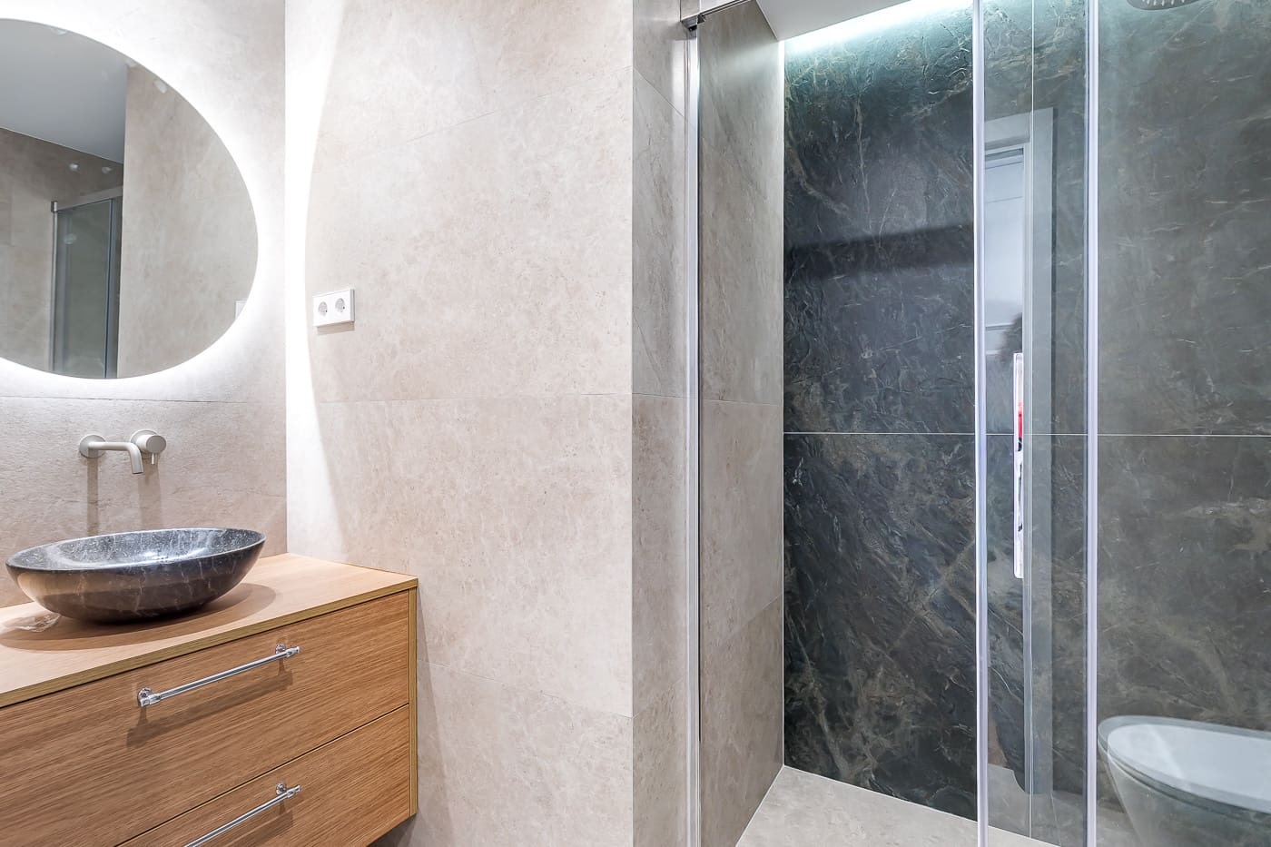 2 bedroom Apartment for sale in Madrid city - € 1,250,000 (Ref: 9748337)