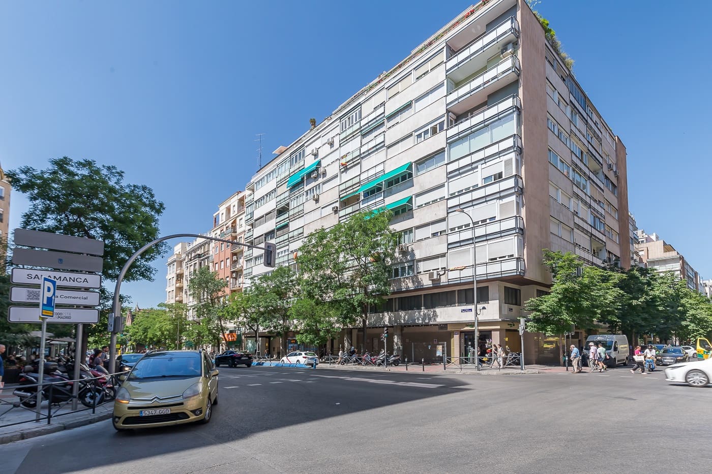 2 bedroom Apartment for sale in Madrid city - € 1,250,000 (Ref: 9748337)
