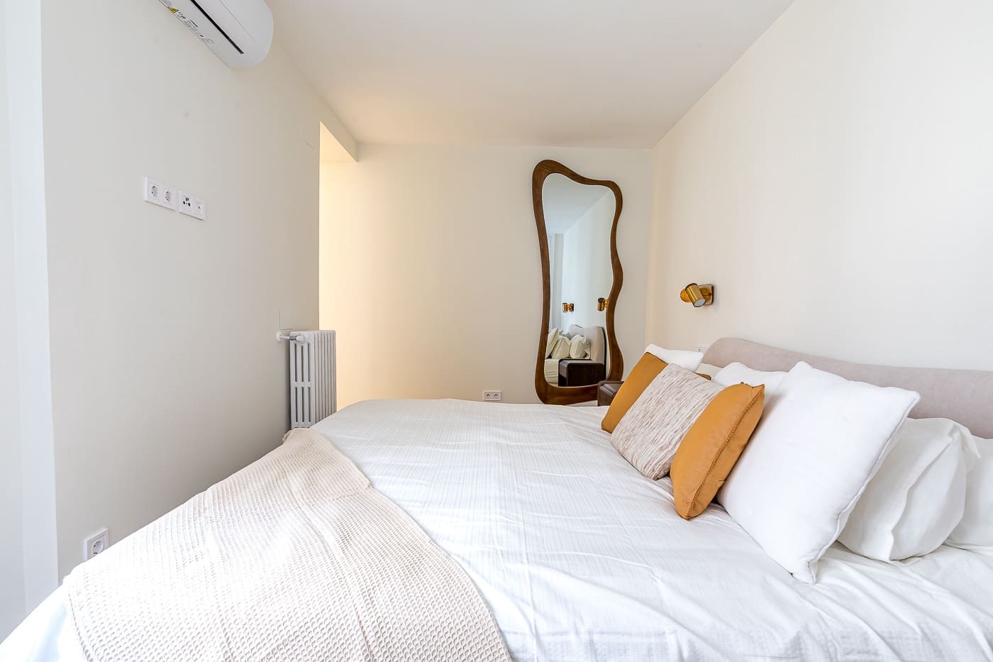2 bedroom Flat for sale in Madrid city - € 930,000 (Ref: 9749239)