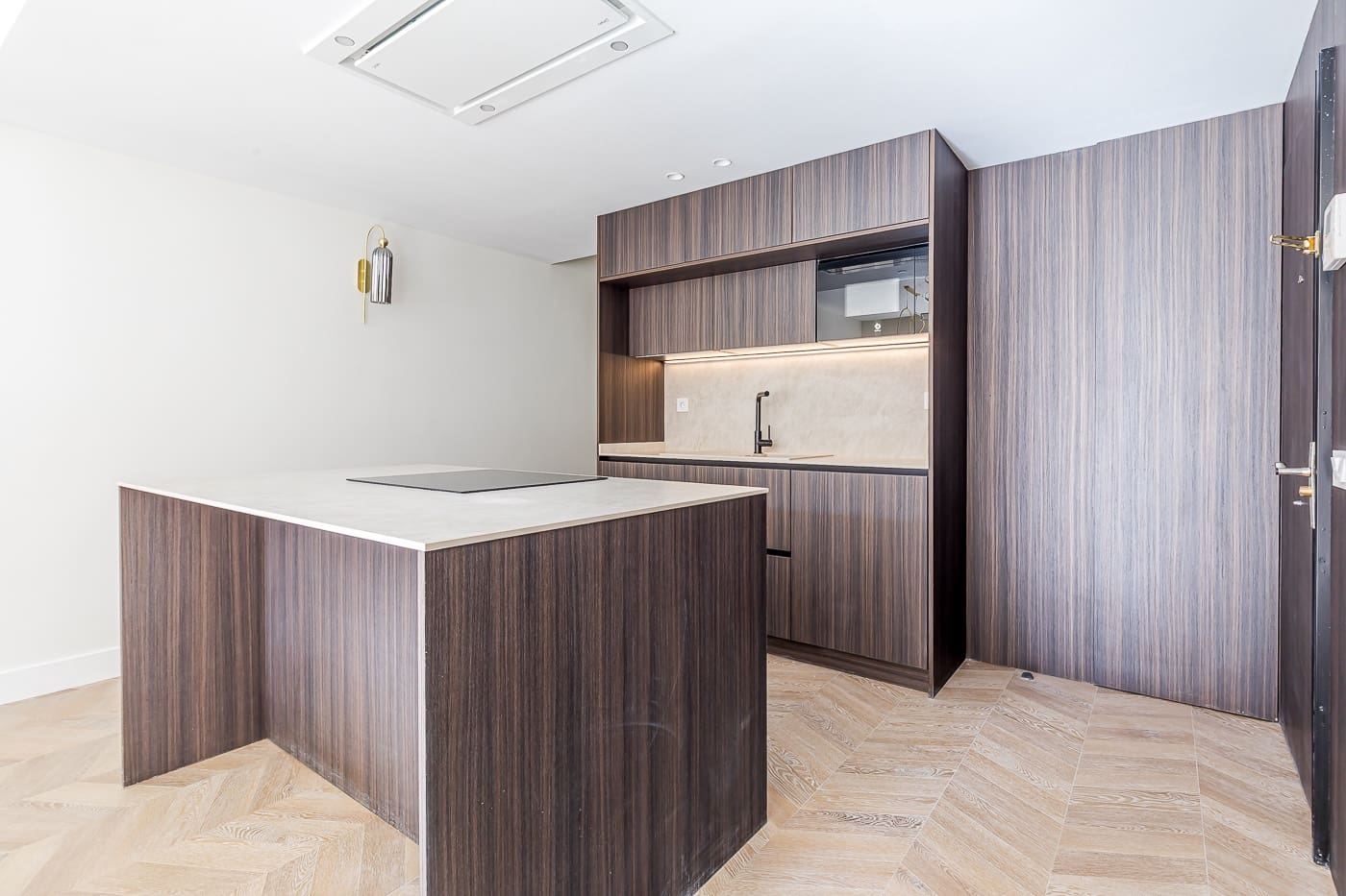 2 bedroom Flat for sale in Madrid city - € 930,000 (Ref: 9749239)