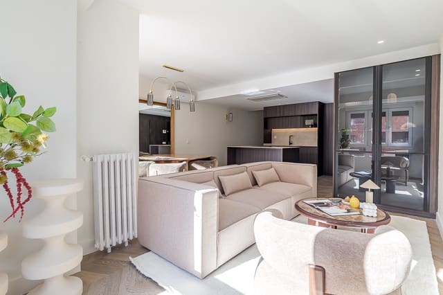 2 soverom Leilighet til salgs i Ciudad Jardín, Madrid by - € 930 000 (Ref: 9749239)