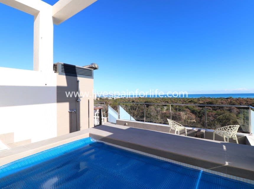 3 quarto Apartamento para venda em Guardamar del Segura com piscina garagem - 580 000 € (Ref: 10007500)