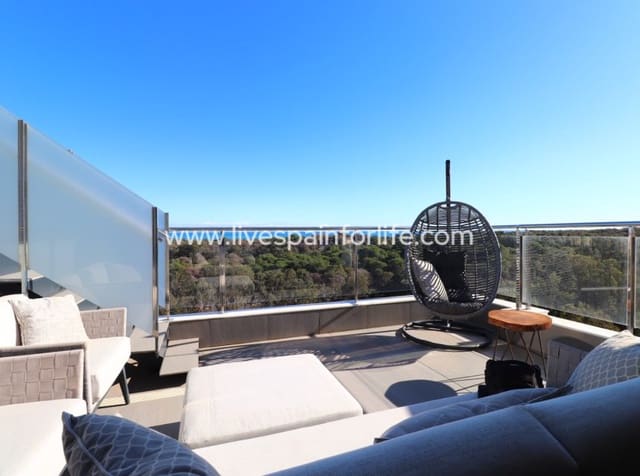3 quarto Apartamento para venda em Puerto Deportivo, Guardamar del Segura com piscina garagem - 580 000 € (Ref: 10007500)