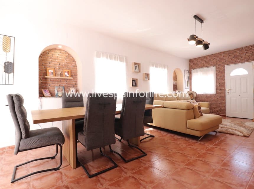 4 chambre Finca/Maison de Campagne à vendre à Benferri avec piscine garage - 350 000 € (Ref: 10007502)