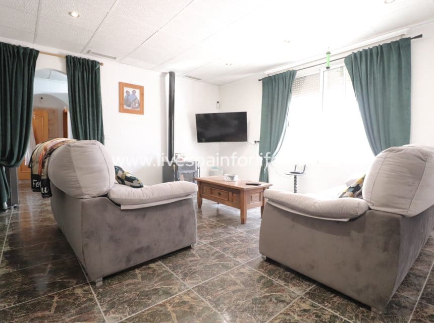 4 chambre Finca/Maison de Campagne à vendre à Benferri avec piscine garage - 350 000 € (Ref: 10007502)