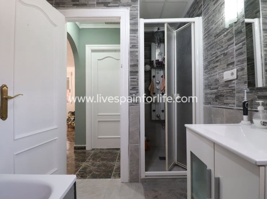 4 chambre Finca/Maison de Campagne à vendre à Benferri avec piscine garage - 350 000 € (Ref: 10007502)