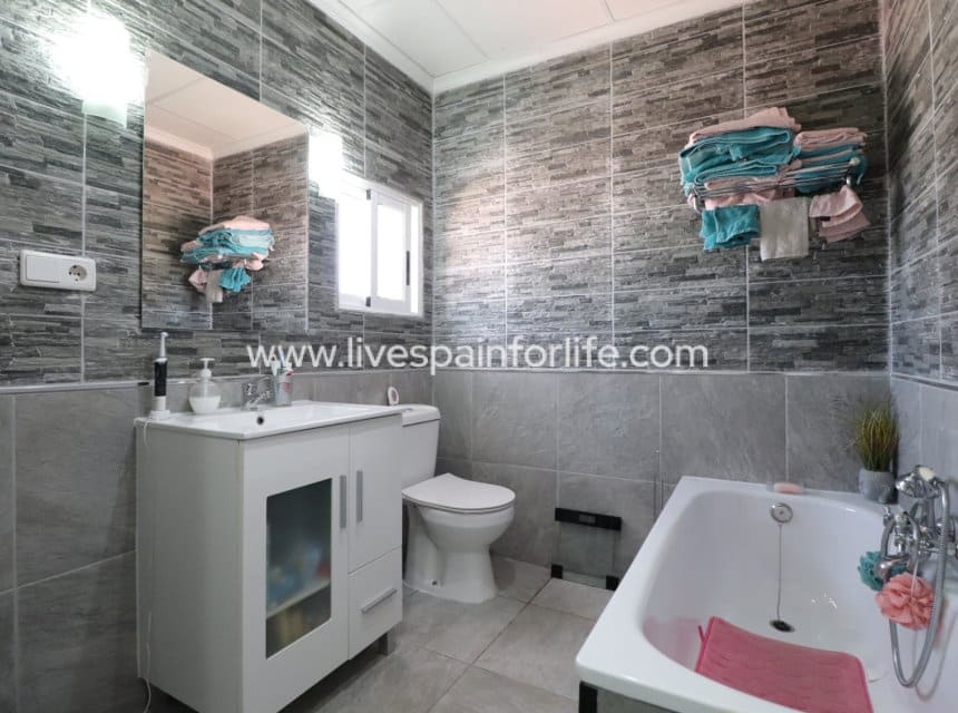 4 chambre Finca/Maison de Campagne à vendre à Benferri avec piscine garage - 350 000 € (Ref: 10007502)