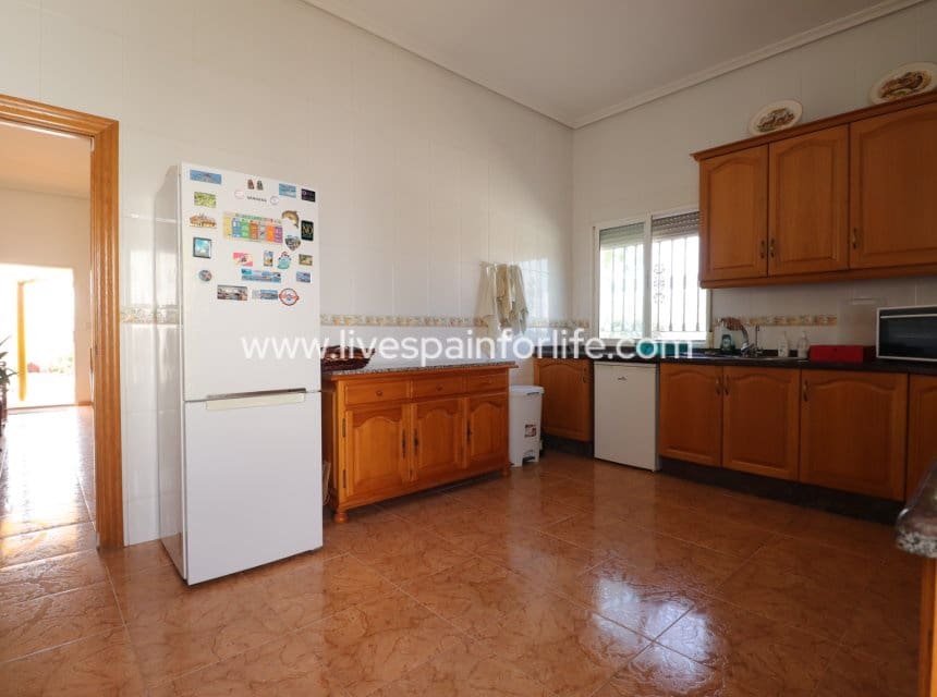 3 bedroom Finca/Country House for sale in Albatera with pool garage - € 325,000 (Ref: 10007503)