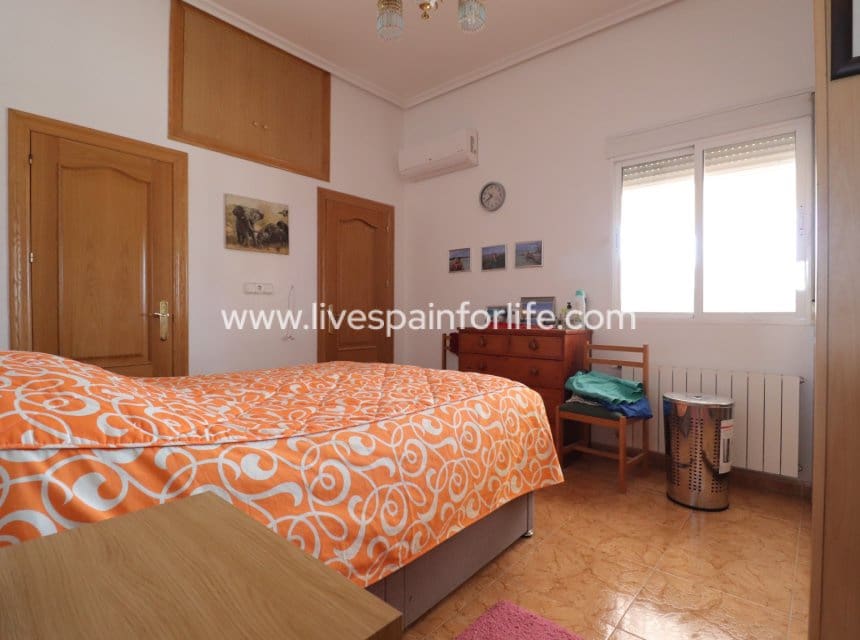 3 bedroom Finca/Country House for sale in Albatera with pool garage - € 325,000 (Ref: 10007503)