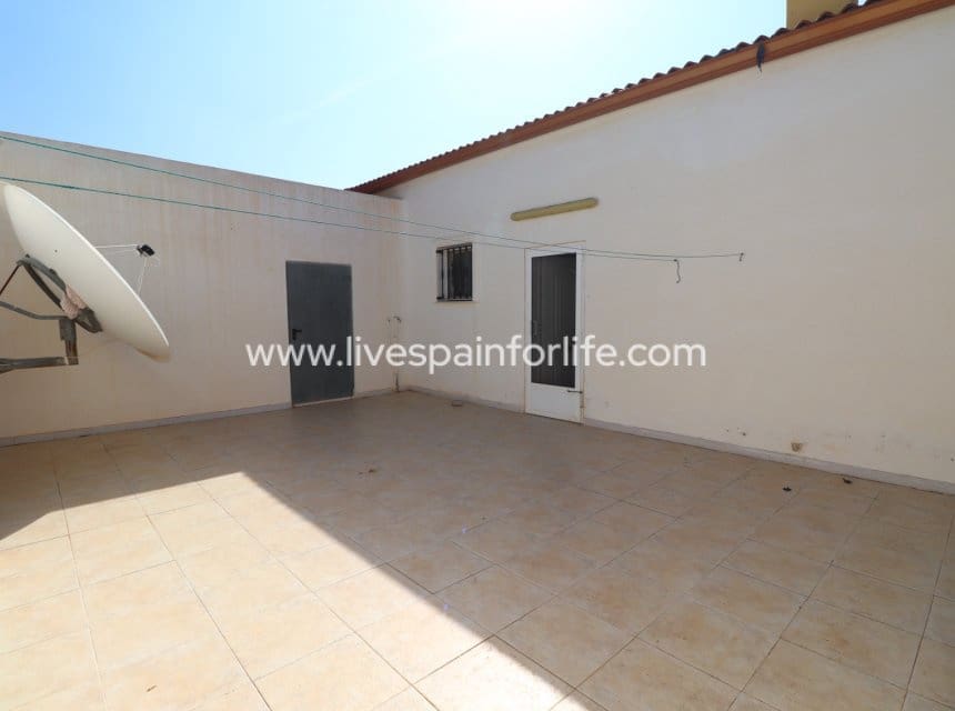 3 bedroom Finca/Country House for sale in Albatera with pool garage - € 325,000 (Ref: 10007503)