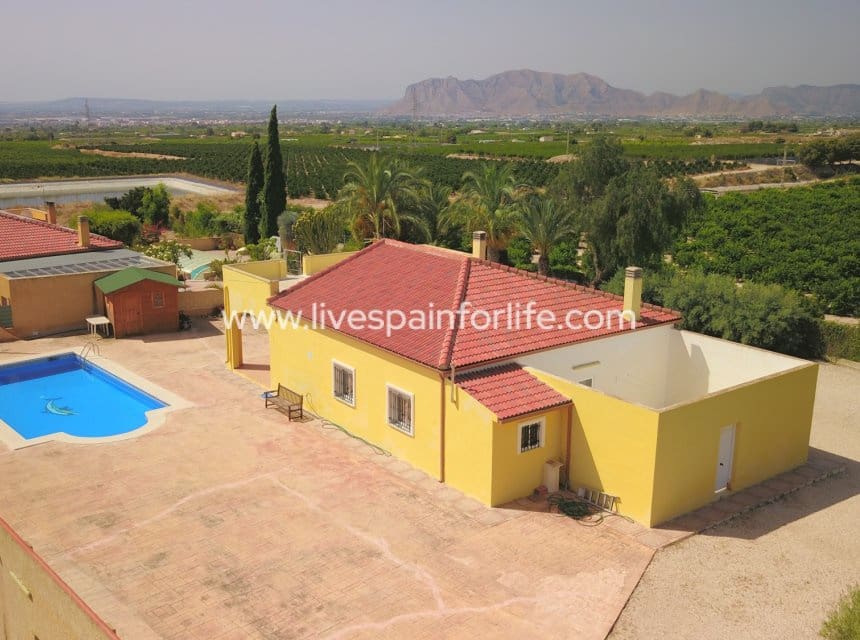 3 bedroom Finca/Country House for sale in Albatera with pool garage - € 325,000 (Ref: 10007503)