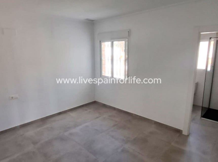 3 Zimmer Finca/Landgut zu verkaufen in Catral mit Garage - 410.000 € (Ref: 10007505)