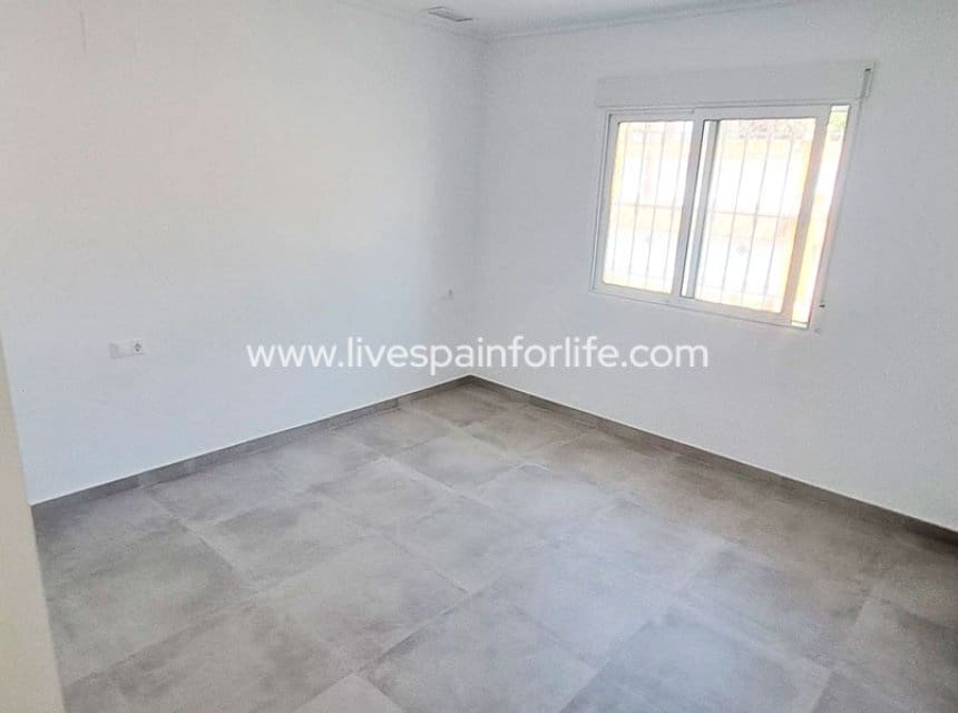 3 Zimmer Finca/Landgut zu verkaufen in Catral mit Garage - 410.000 € (Ref: 10007505)