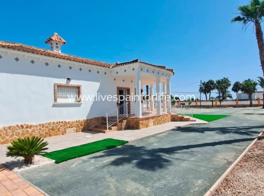 3 Zimmer Finca/Landgut zu verkaufen in Catral mit Garage - 410.000 € (Ref: 10007505)