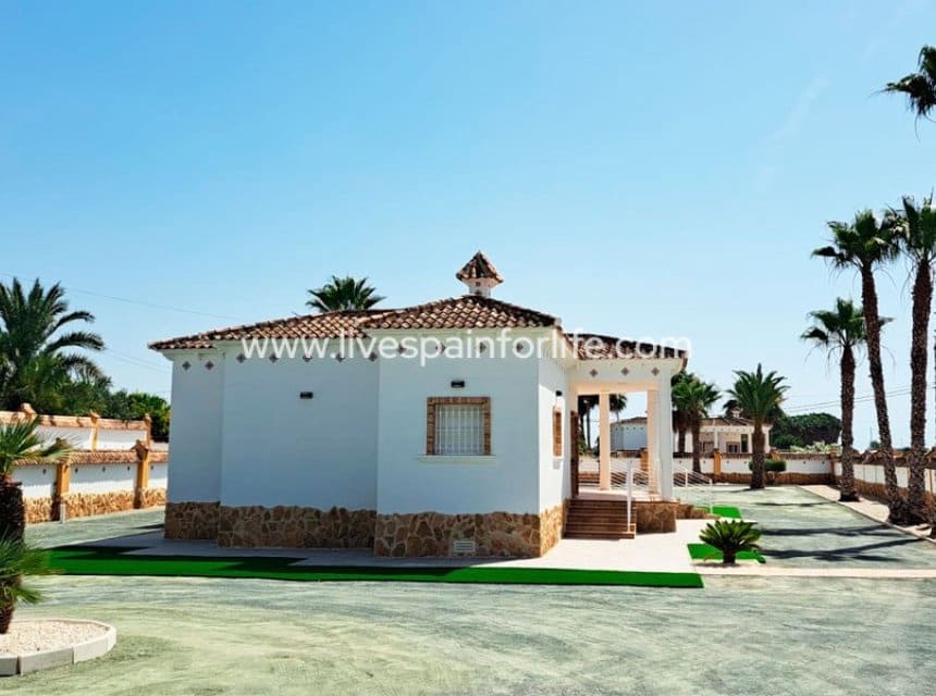3 Zimmer Finca/Landgut zu verkaufen in Catral mit Garage - 410.000 € (Ref: 10007505)