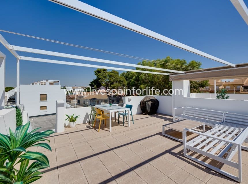 2 quarto Apartamento para venda em Pilar de la Horadada com piscina - 259 950 € (Ref: 10007506)