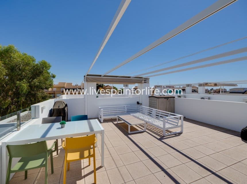 2 quarto Apartamento para venda em Pilar de la Horadada com piscina - 259 950 € (Ref: 10007506)