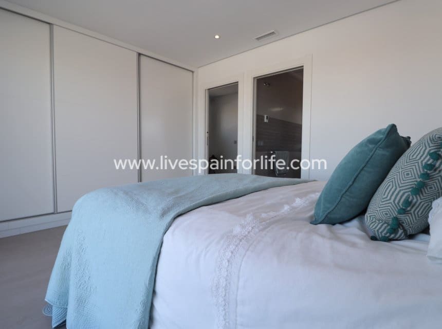 3 sovrum Villa till salu i Benimar med pool garage - 695 000 € (Ref: 10007511)
