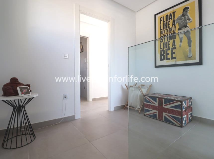 3 sovrum Villa till salu i Benimar med pool garage - 695 000 € (Ref: 10007511)